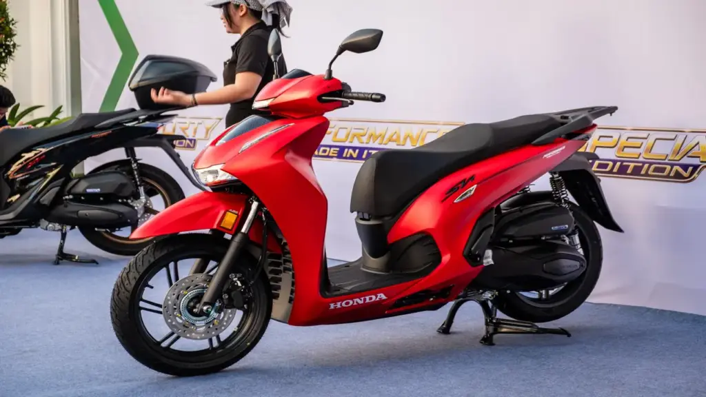 Honda SH350i nhập Italy đời 2026 giá cao nhất 310 triệu đồng tại Việt Nam