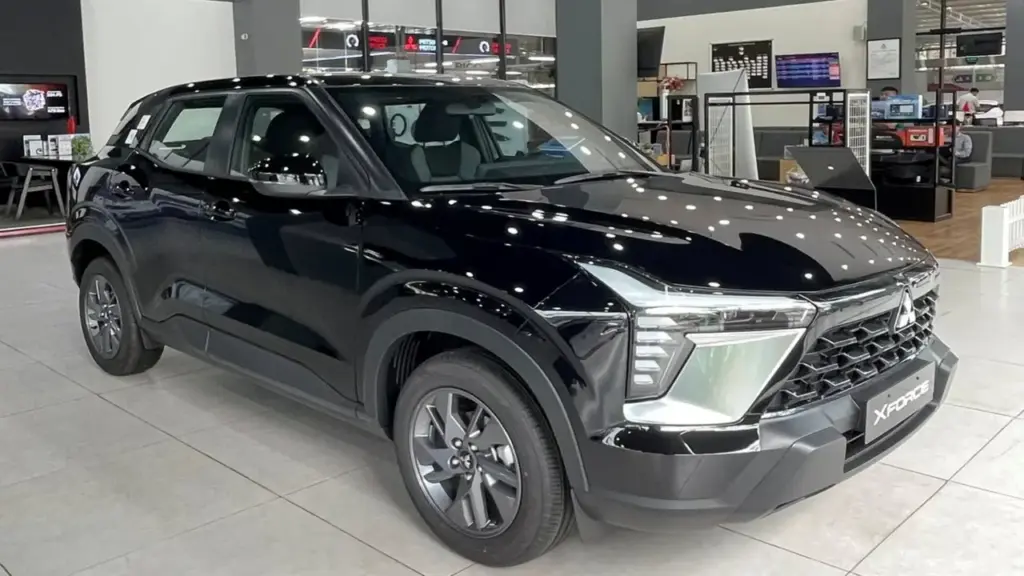 Tin tức giá xe: Mitsubishi Xforce giảm tới 70 triệu tại đại lý, hãng còn kích cầu ở một kênh khác