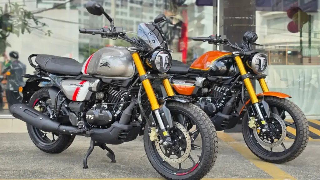 Xe máy TVS Ronin 225 ra mắt Việt Nam: Tự chạy không cần vặn ga, 225cc, rẻ hơn Honda SH