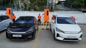 BYD 'bắt tay' tập đoàn Phương Trang, thêm lời giải cho hạ tầng sạc xe điện?