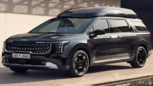 Kia Carnival có thêm phiên bản High Roof tăng không gian cabin