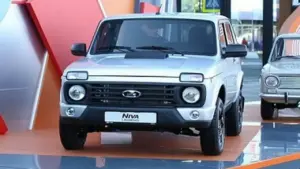 Lada Niva đang rao bán ở Việt Nam có bản mới: Lần đầu tiên có túi khí, vỏ chống gỉ sau gần 50 năm