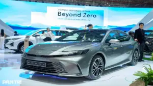 Toyota Camry - "thành lũy cuối cùng" của sedan hạng D đang lung lay