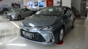 Toyota Corolla Altis 'khai tử' tại Việt Nam: Tượng đài sedan cũng bất lực trước thời cuộc