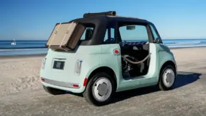 Fiat Topolino - xe điện mini không được chạy ngoài đường