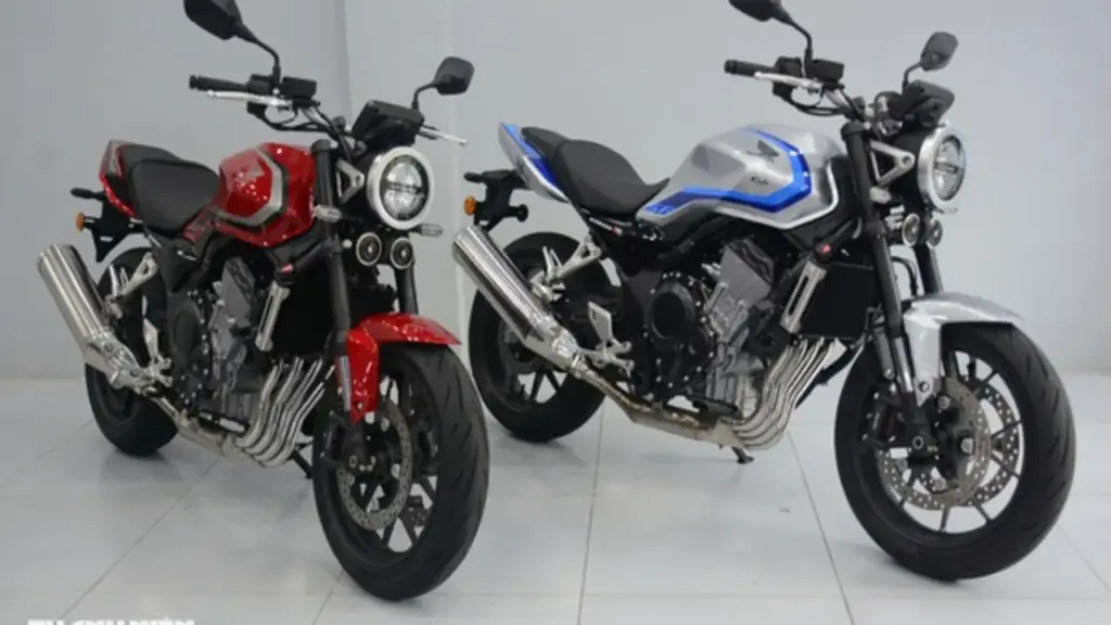 Honda CB500SF Super Four 2026 đầu tiên về Việt Nam, giá từ 285 triệu đồng