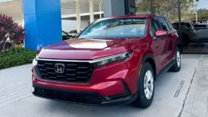 Honda CR-V lần đầu tiên thành 'vua doanh số'