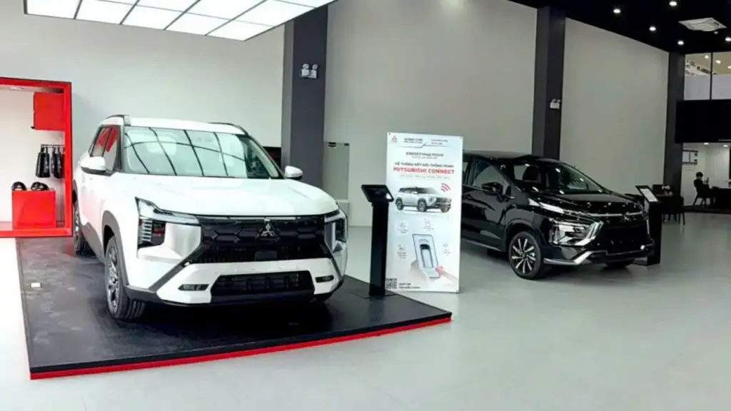 Không chỉ bán xe, Mitsubishi còn cạnh tranh với trải nghiệm ngoài vô lăng