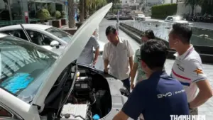 Mua ô tô chạy dịch vụ, vì sao nhiều tài xế Việt chọn xe BYD?