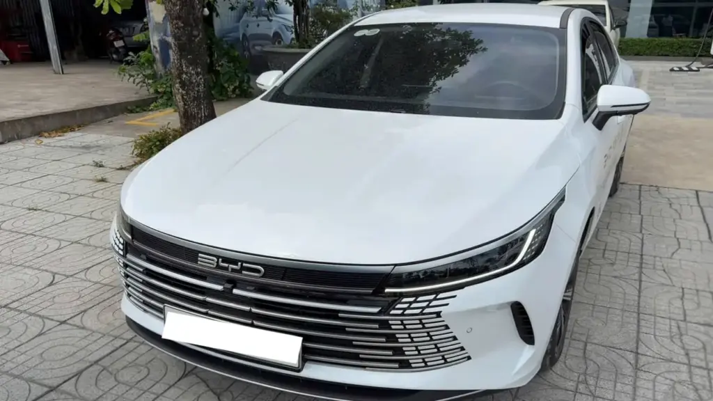 Tin tức giá xe: Hàng loạt xe BYD lái thử xả kho, giảm tới cả trăm triệu so với mua mới