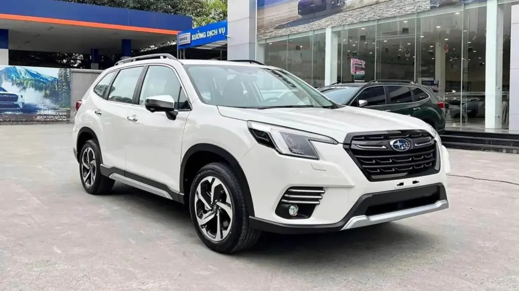 Tin tức giá xe: Loạt xe Subaru giảm tới 360 triệu, Forester nhập Thái còn rẻ hơn Toyota Corolla Cross