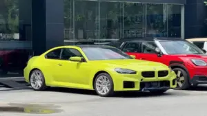 Xe hiệu suất cao BMW M2 về đại lý, riêng tiền "option" đã gần 1 tỷ đồng